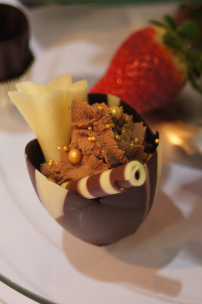 Tulipan marmurkowy z musem czekoladowym - Candy Bar