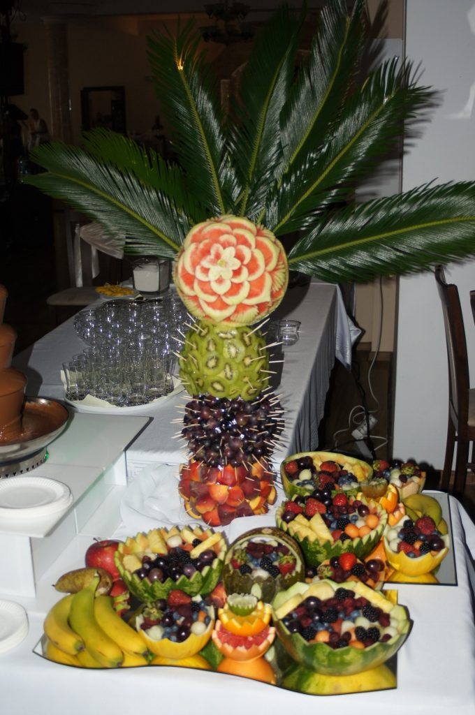 Palma owocowa i bufet owocowy Gościniec Berjo w Babiaku