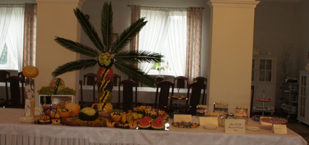 Bufet owocowy, palma owocowa, carving, słodki stół Koło, Turek, Sompolno