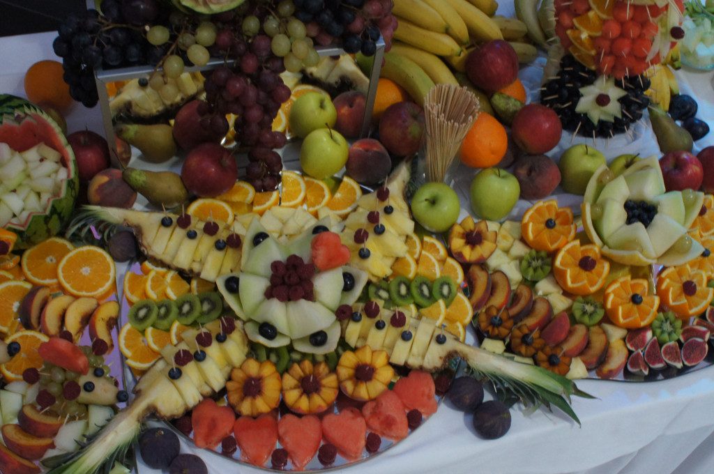 bufet owocowy, stół owocowy, dekoracje z owoców Koło, Turek, Konin, Włocławek