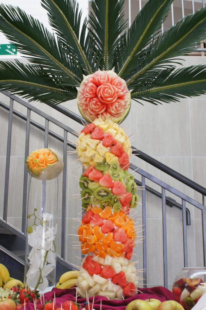 palma owocowa, palma z owoców, dekoracje owocowe, carving Koło, Konin, Turek, Kłodawa, Włocławek