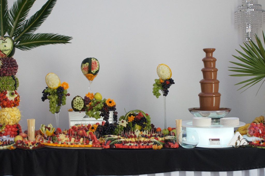 fontanna czekoladowa, stół owocowy, bufet owocowy, carving, Ligrana Palace