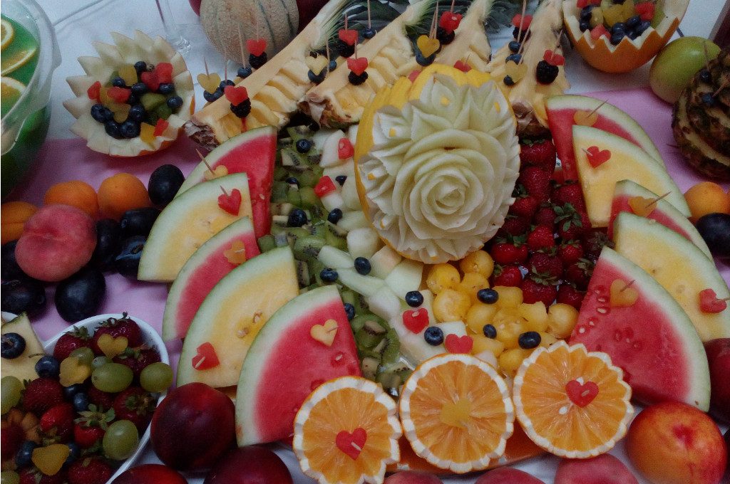fruit bar, stół owocowy, bufet owocowy, fruit carving