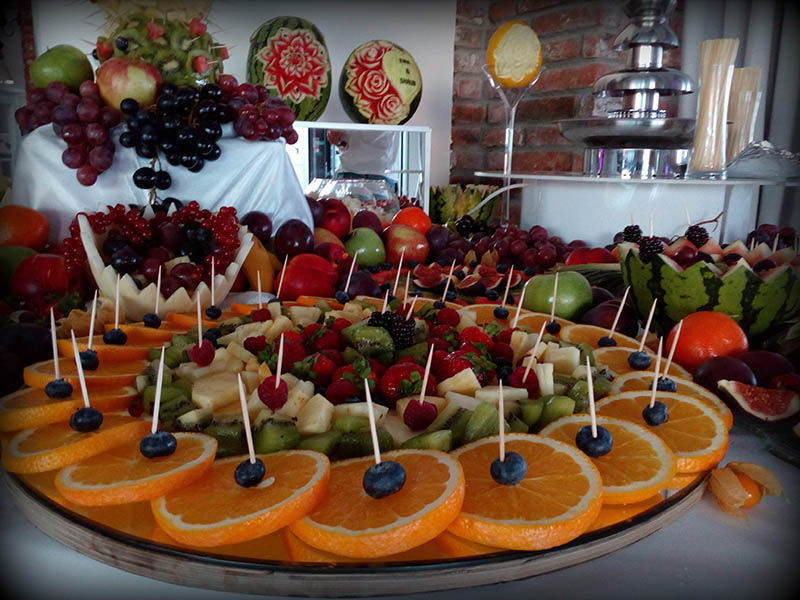 Stół owocowy w bar Turkovia