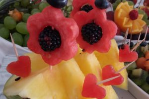 dekoracje owocowe Hacjenda Malanów, stół z owocami, bufet owocowy, STÓŁ OWOCOWY Hacjenda Malanów