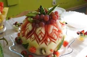 tort owocowy, tort z arbuza, owocowe przyjęcia dla dzieci, fruit party, owoce na imprezę dla dziecka Koło, Konin, Turek, Kłodawa, Sompolno