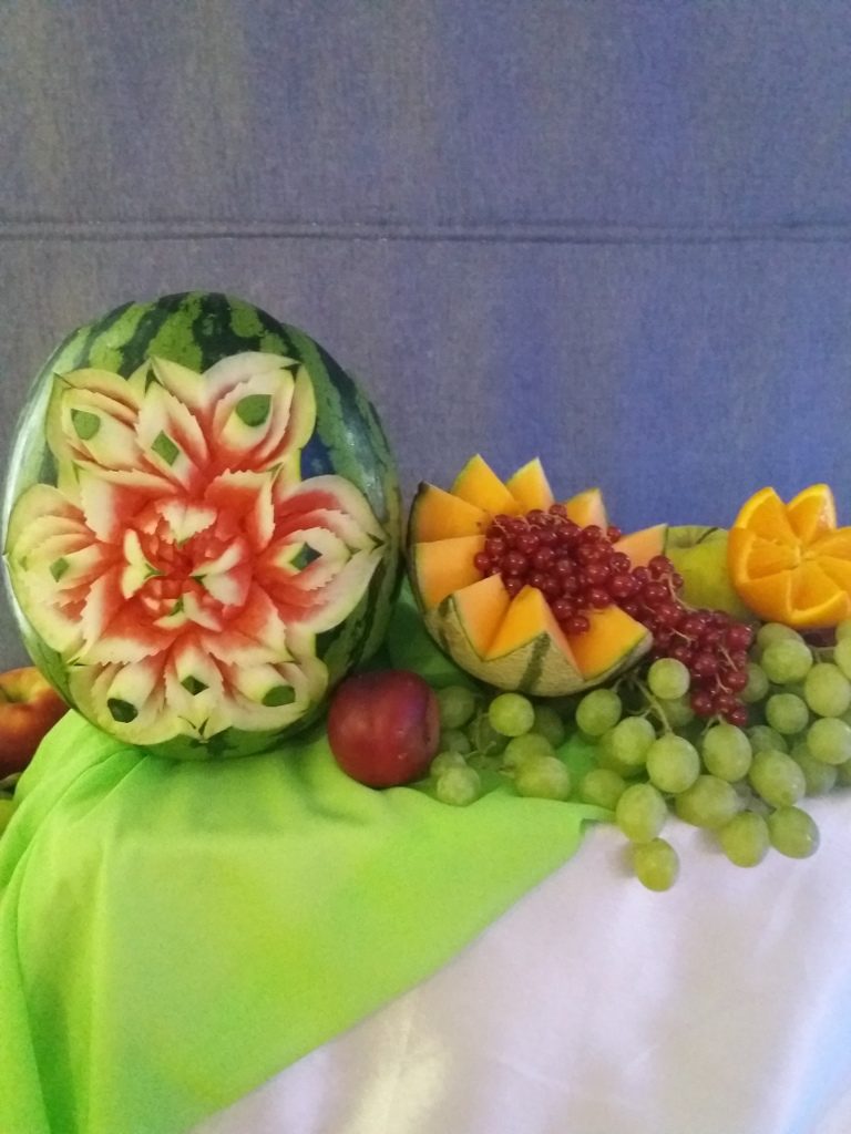 stół owocowy, fruit carving, dekoracje owocowe, fruit bar, Moran Spa Powidz