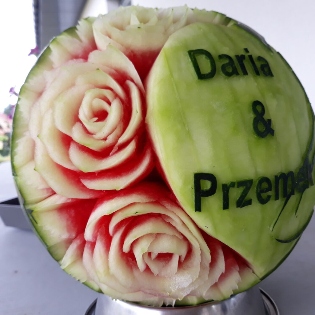 fruit carving, food art, dekoracje owocowe, stół z owocami Turek, Poznań, łódź, Warszawa